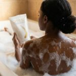 O segredo de uma pele bonita? Banho de sais com o Nanoil Dead Sea Bath Salt